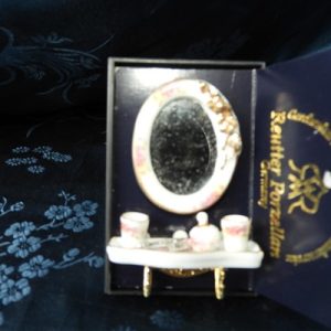 spiegel met plateautje